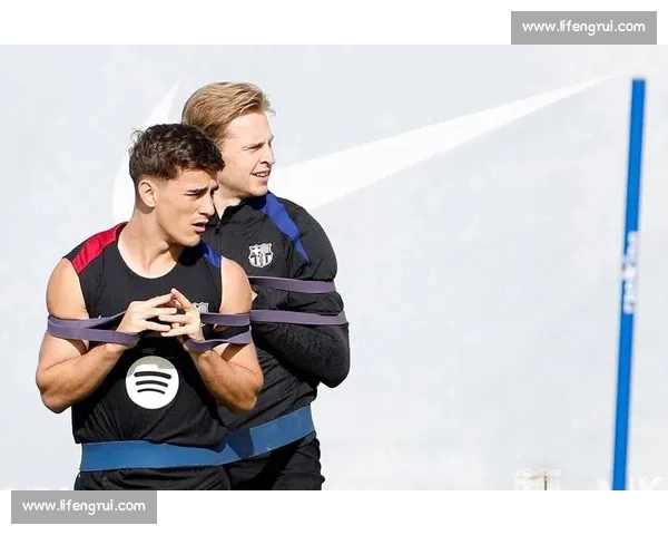 巴萨青训新星托伦茨:从重伤少年到诺坎普首秀的逆袭之路 巴萨青训新星托伦茨:从重伤少年到诺坎普首秀的逆袭之路