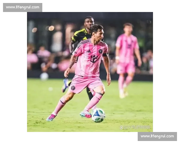 39 岁乌斯塔里一夫当关!梅西苏亚雷斯领衔锋线难破 叹息之墙 39 岁乌斯塔里一夫当关!梅西苏亚雷斯领衔锋线难破 叹息之墙